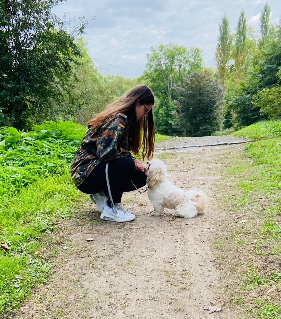 Hundert-Pro Hundetraining Foto von mir und einem Hund